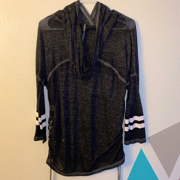 Perfectly you long sleeve tee!! - Picture 2 of 2